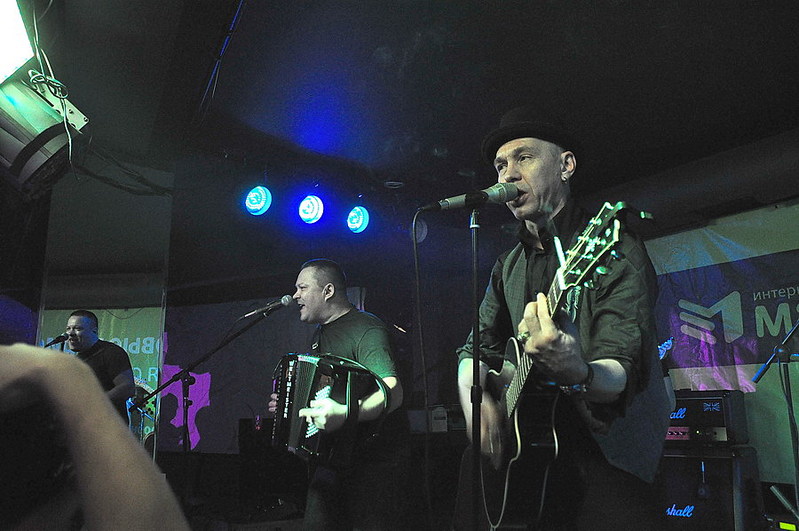 click for enlarge 900 X 598 133,5 Kb picture