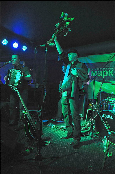 click for enlarge 558 X 840 149,8 Kb picture