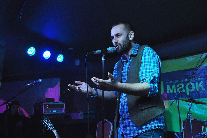 click for enlarge 900 X 601 146,1 Kb picture