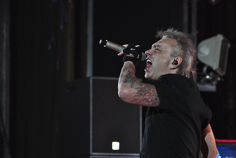 click for enlarge 900 X 601 89,4 Kb picture