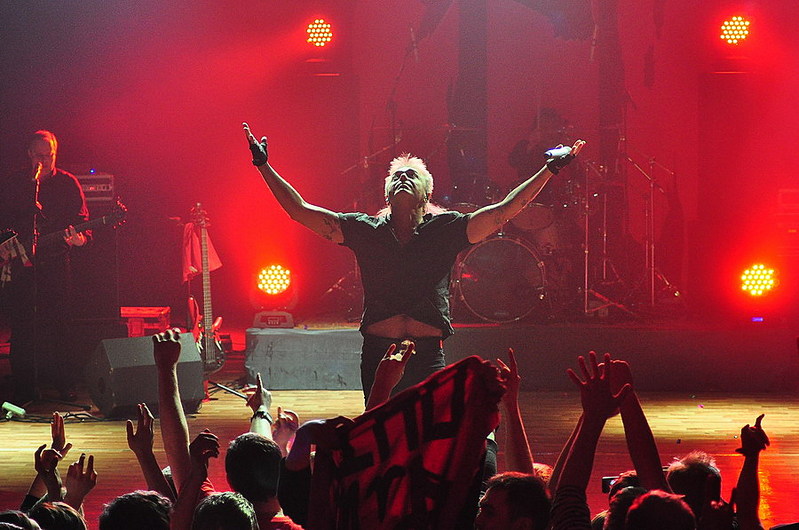 click for enlarge 900 X 597 142,8 Kb picture