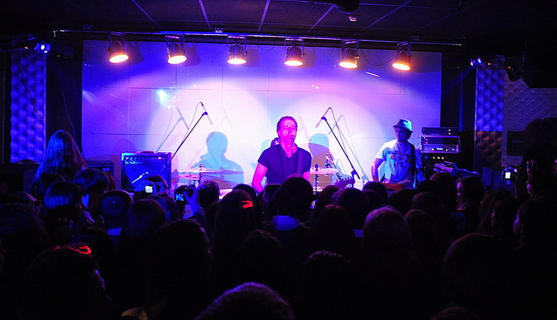 click for enlarge 900 X 517 104,6 Kb picture