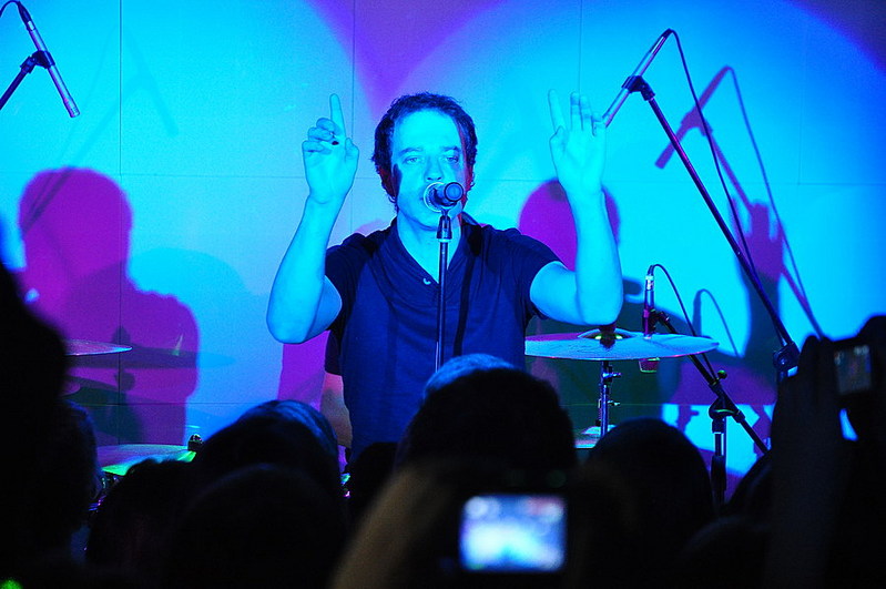 click for enlarge 900 X 598 119,4 Kb picture