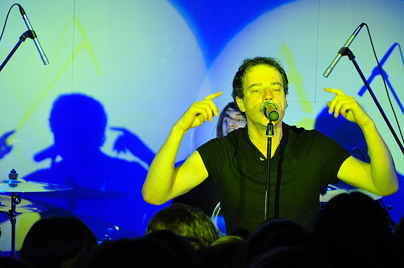 click for enlarge 900 X 598 109,3 Kb picture