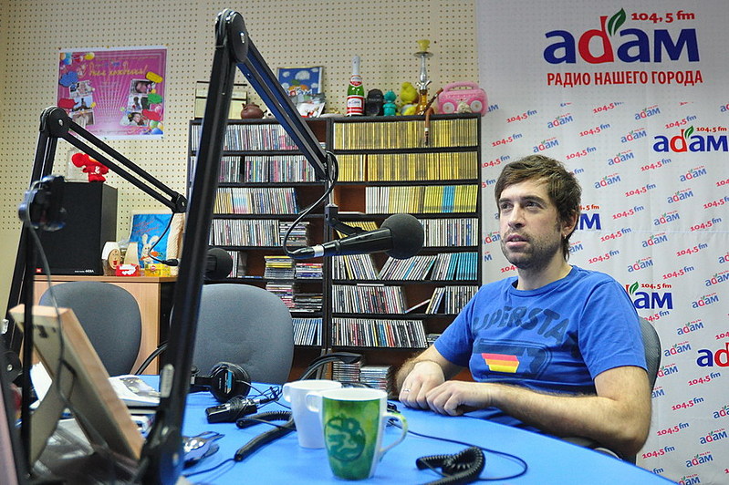 click for enlarge 900 X 599 215,1 Kb picture