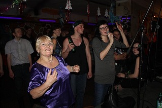 click for enlarge 604 X 403  61,6 Kb picture