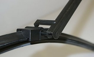 click for enlarge 500 X 303  14,0 Kb picture