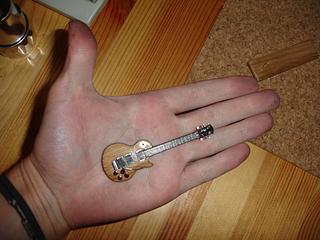 click for enlarge 1024 X 768  96,6 Kb picture