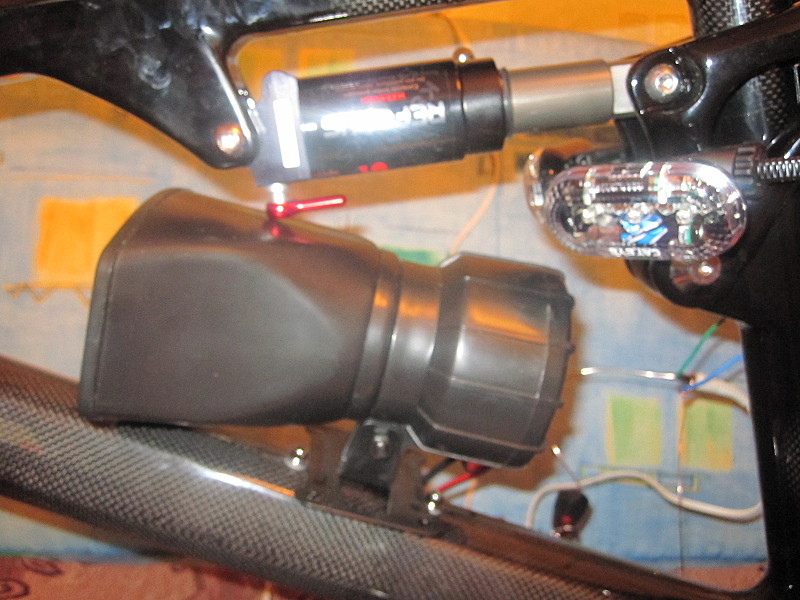 click for enlarge 1600 X 1200 510,0 Kb picture