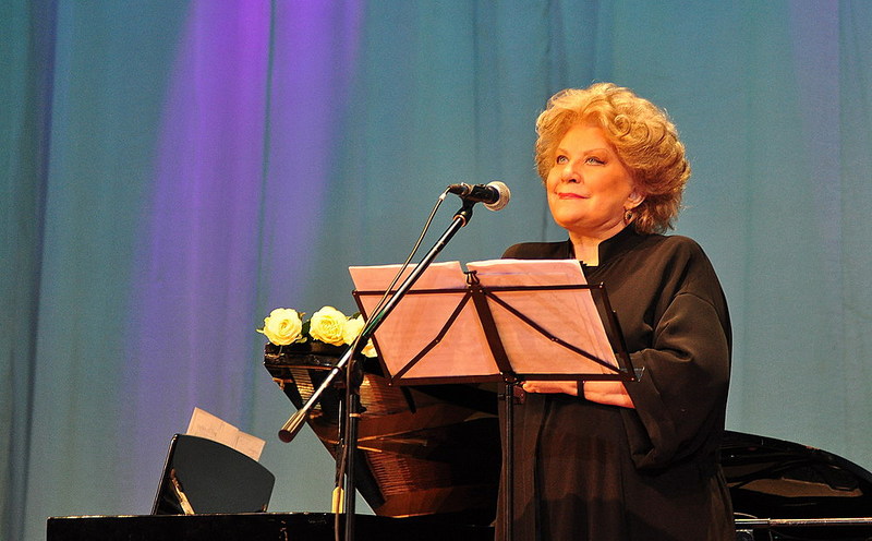 click for enlarge 1000 X 620 147,8 Kb picture