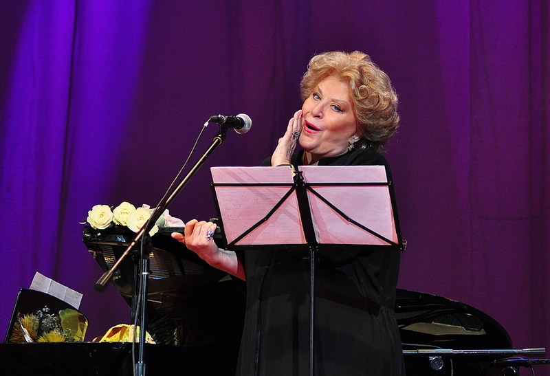 click for enlarge 1000 X 684 137,5 Kb picture