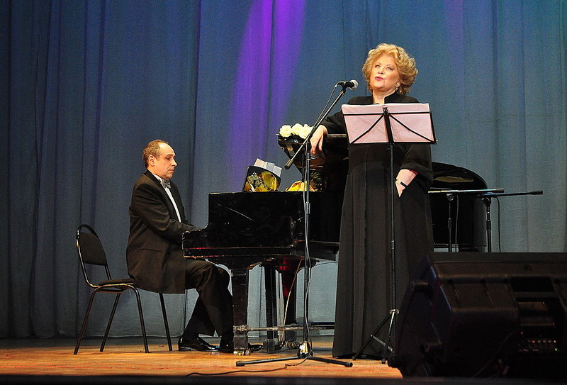 click for enlarge 1000 X 679 179,3 Kb picture