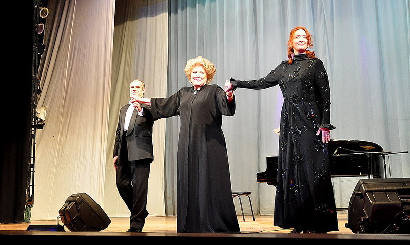 click for enlarge 1000 X 597 163,0 Kb picture