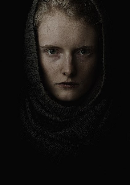 click for enlarge 598 X 850  49,8 Kb picture