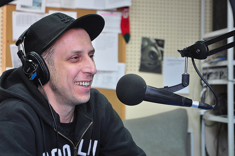 click for enlarge 1000 X 664 164,6 Kb picture