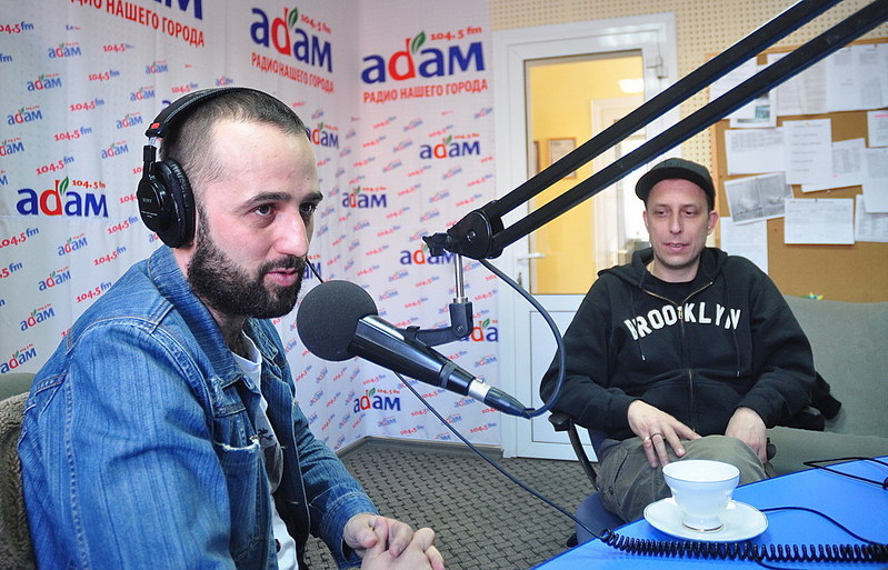 click for enlarge 1000 X 642 212,8 Kb picture