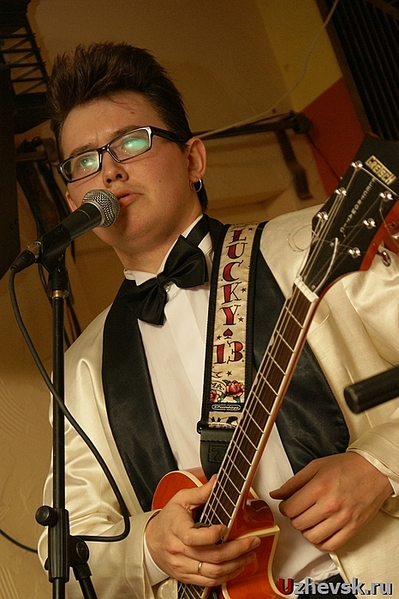 click for enlarge 466 X 700 294,2 Kb picture