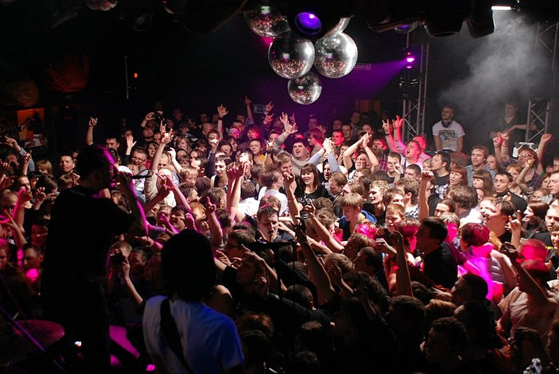 click for enlarge 807 X 540 93,9 Kb picture