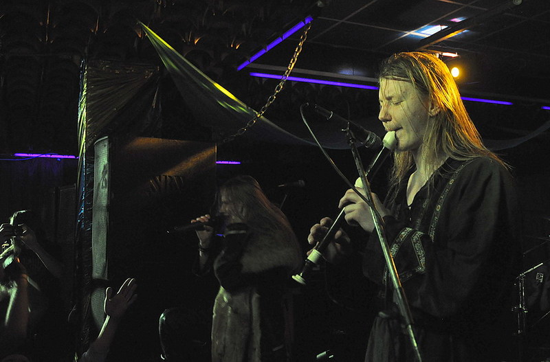 click for enlarge 1000 X 659 135,4 Kb picture