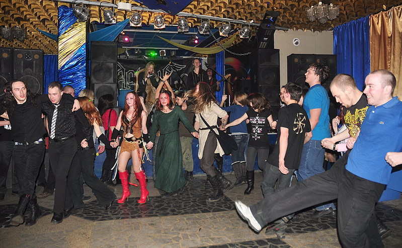 click for enlarge 1000 X 617 235,8 Kb picture