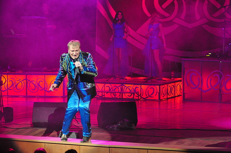 click for enlarge 1000 X 664 176,1 Kb picture