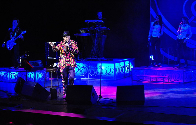 click for enlarge 1000 X 641 141,0 Kb picture