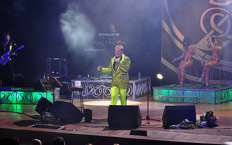 click for enlarge 1000 X 627 193,1 Kb picture