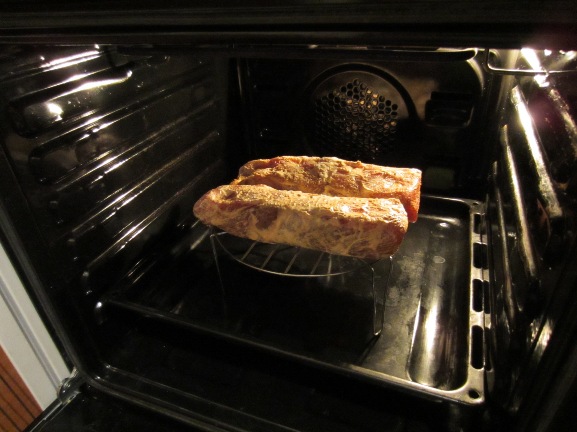 как сделать чтобы пицца не пригорала в газовой духовке фото 68