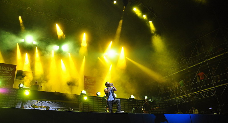 click for enlarge 1000 X 542 115,7 Kb picture