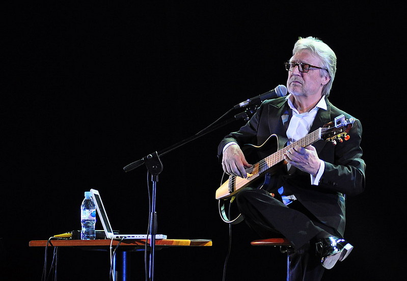 click for enlarge 1000 X 691 102,2 Kb picture