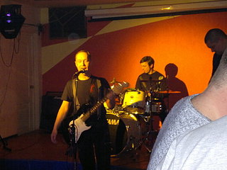 click for enlarge 1920 X 1440 371,8 Kb picture