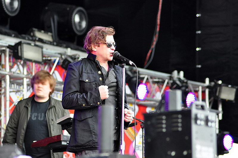 click for enlarge 900 X 598 145,1 Kb picture