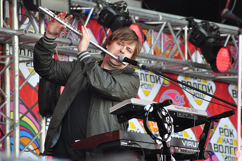 click for enlarge 900 X 598 185,4 Kb picture