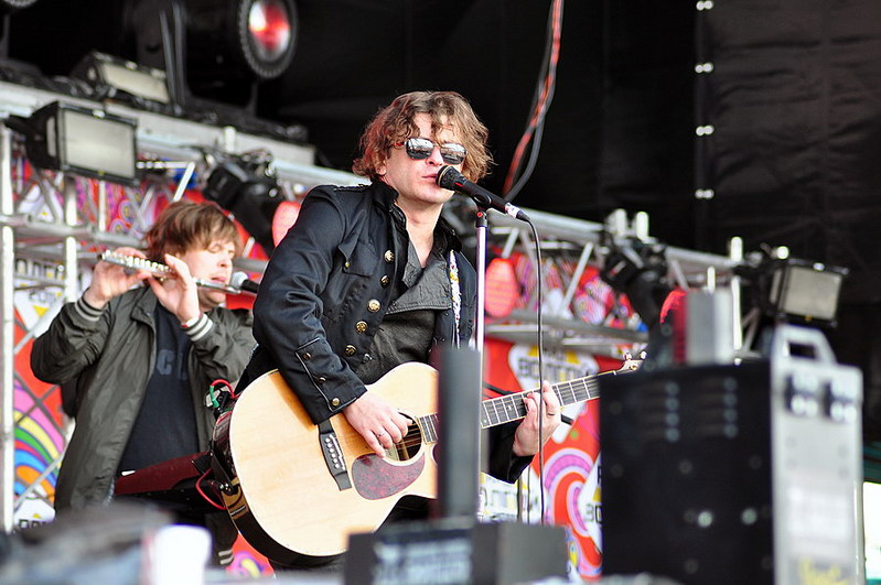 click for enlarge 900 X 598 155,0 Kb picture