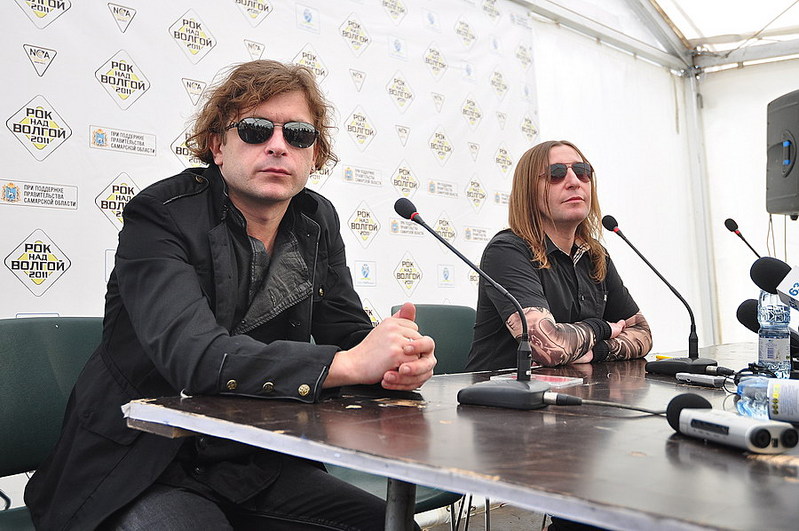 click for enlarge 900 X 598 162,7 Kb picture