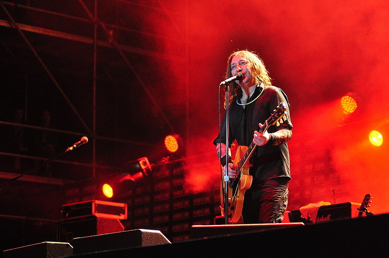 click for enlarge 1000 X 664 149,2 Kb picture