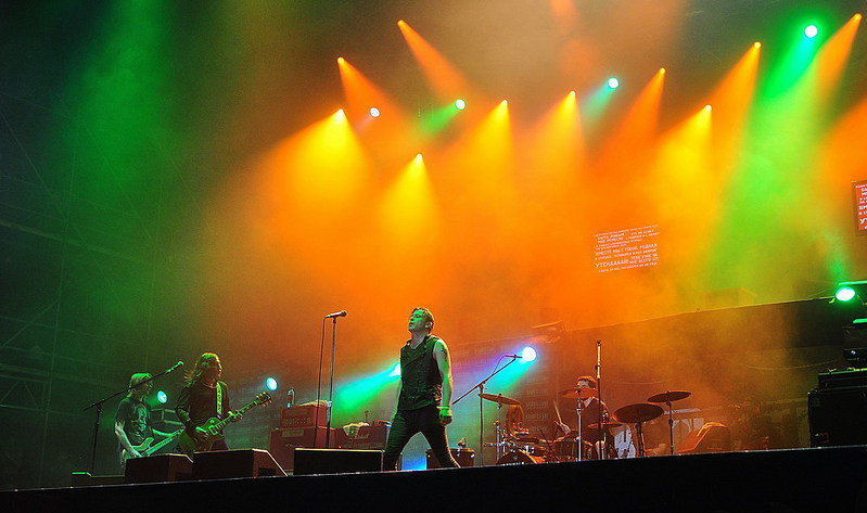 click for enlarge 1000 X 592 120,7 Kb picture