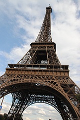 click for enlarge 972 X 1448 545,3 Kb picture