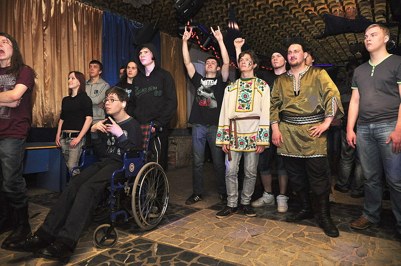 click for enlarge 1000 X 664 230,9 Kb picture