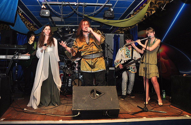 click for enlarge 1000 X 656 223,7 Kb picture