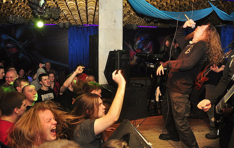 click for enlarge 1000 X 634 222,1 Kb picture