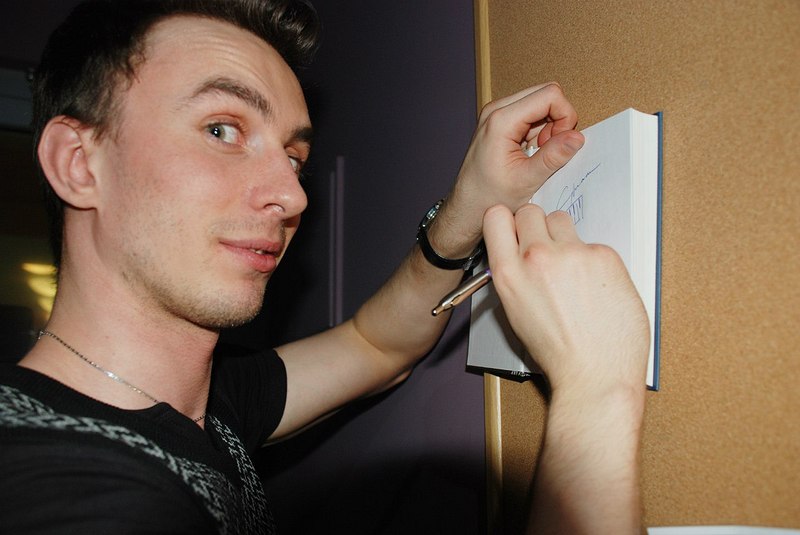 click for enlarge 1280 X 856 133,4 Kb picture