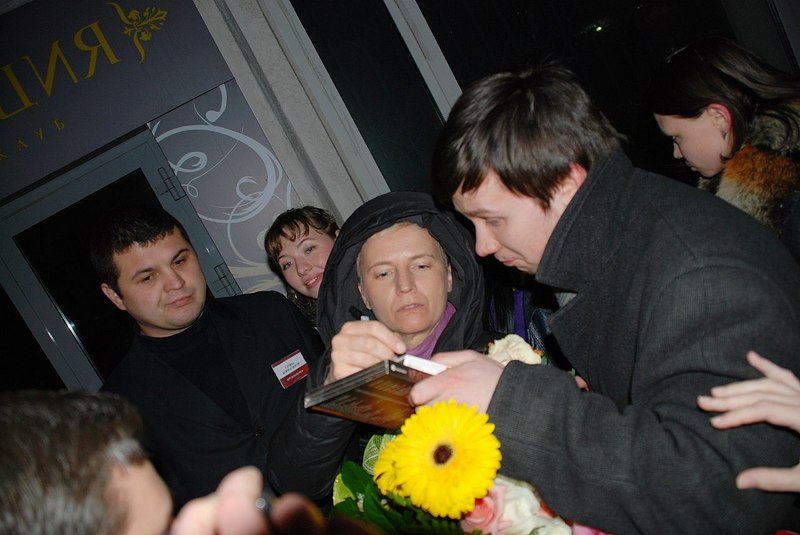 click for enlarge 1280 X 856 146,0 Kb picture