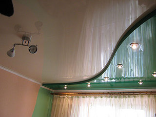 click for enlarge 500 X 375  27,9 Kb picture
