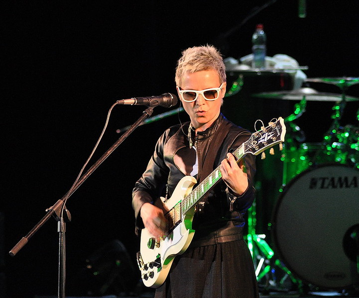 click for enlarge 1000 X 832 186,7 Kb picture