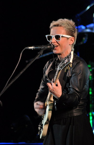 click for enlarge 651 X 1000 115,8 Kb picture