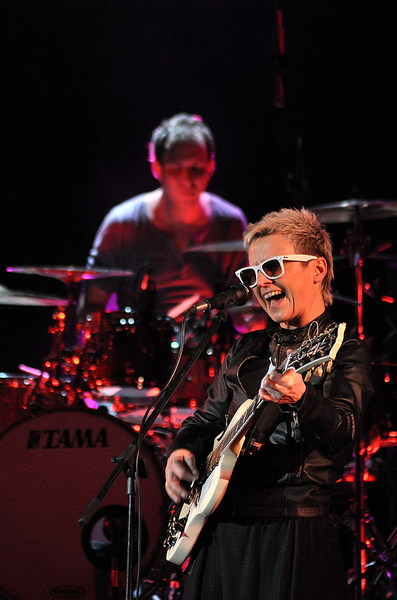 click for enlarge 662 X 1000 147,9 Kb picture