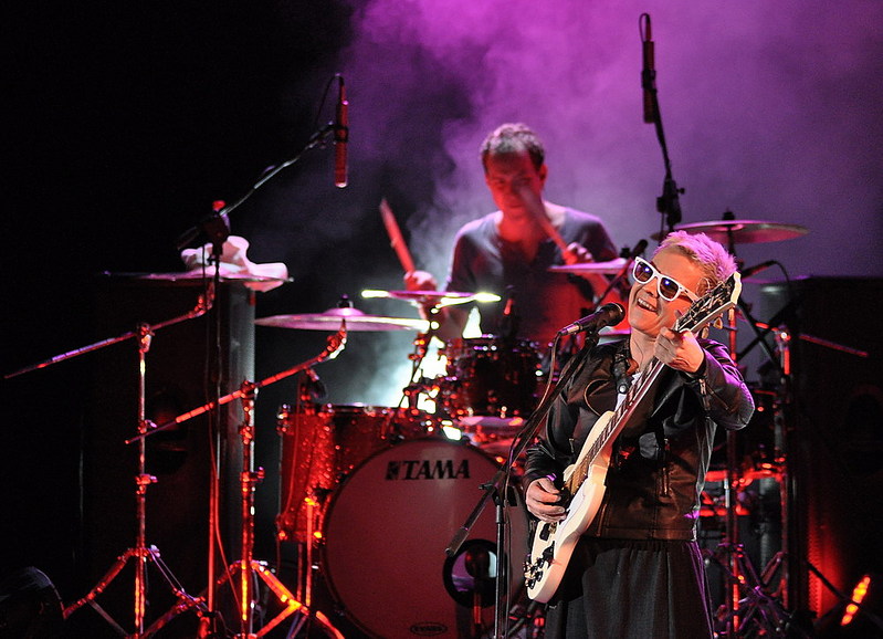 click for enlarge 1000 X 723 180,2 Kb picture