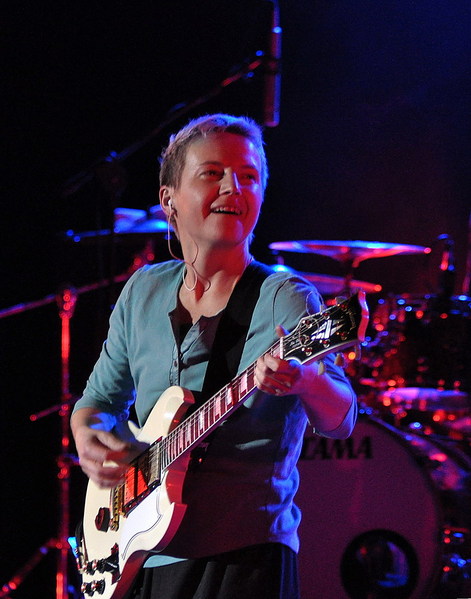 click for enlarge 786 X 1000 180,4 Kb picture