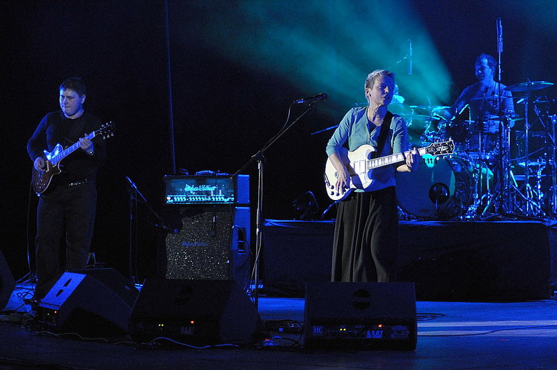 click for enlarge 1000 X 664 175,7 Kb picture